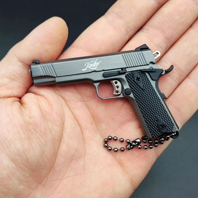 For Mini Metal Gun Model Scale 1:3 1911 Keychain Metal Model Toy Gun Game Toy Simulation Pistol Gift for Children
