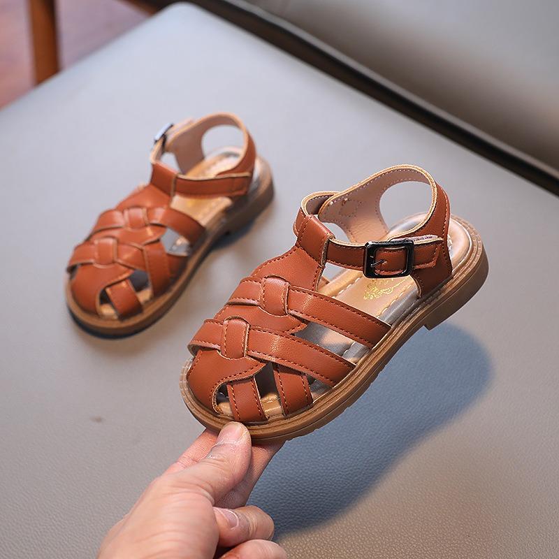 Summer Children's Sandals, Unisex Closed-Toe Anti-Collision Beach Shoes, Soft-Soled Fashion Roman Sandals, Korean Style.
