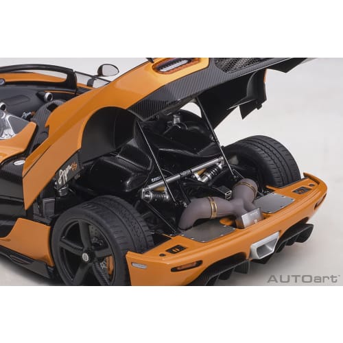 AUTOart 1/18 Scale Koenigsegg Agera RS Orange/Carbon Black Finished Product 79023