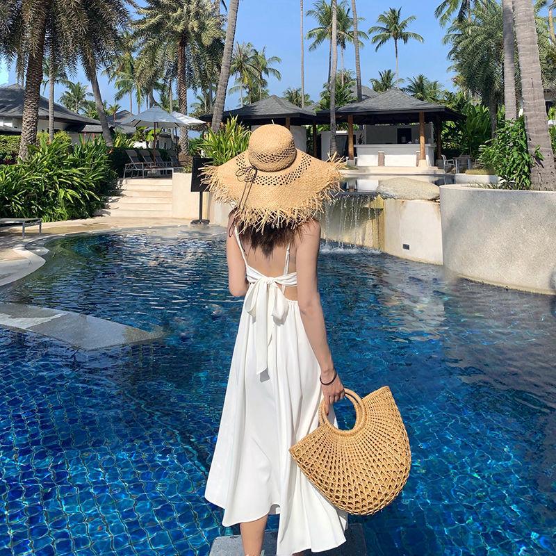 Červené plážové šaty s výstřihem do V a holými zády 2025 - Letní šaty na dovolenou u moře pro ženy se spodničkou, Super vílí styl