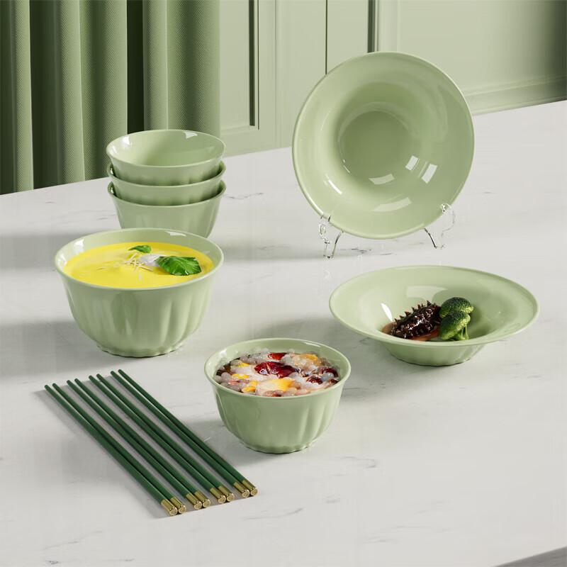 Wanting Jade Underglaze Ceramic 11-Piece Dinnerware Set