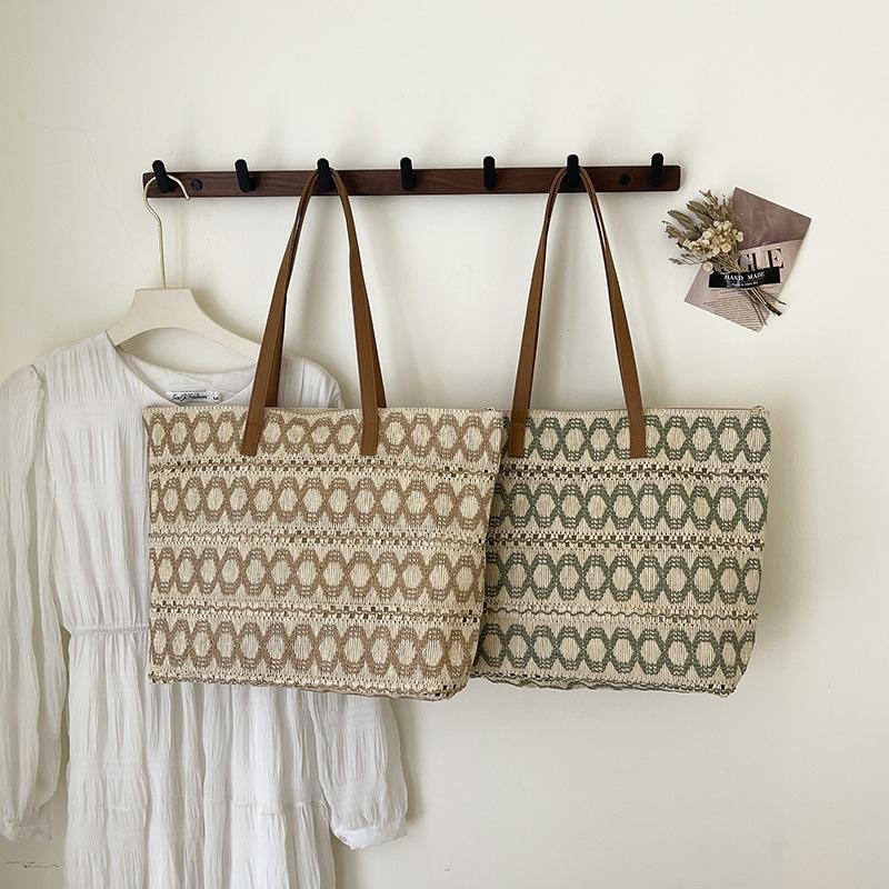 Splicing shoulder woven bag paper rope straw bag large capacity fashion beach bag casual women's bag