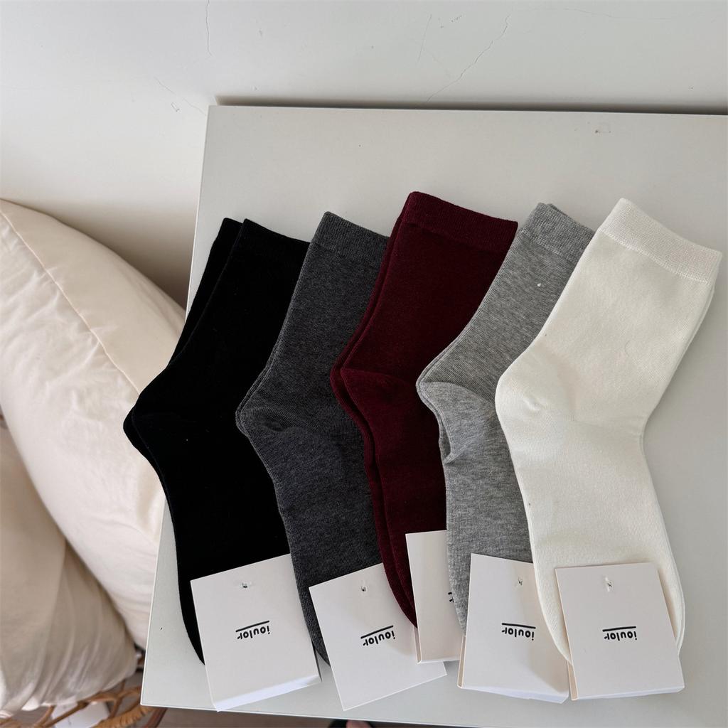 Retro Red Socks Women Casual Fashion Solid Color Black White Gray Long Socks Autumn and Winter Knitted Cotton Middle Tube Socks