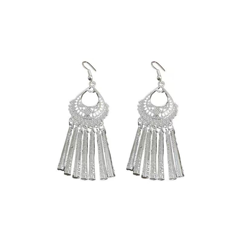 Seaside Vacation Retro Ethnic Style Handmade Fringed Earrings Femininity Yunnan Miao Versatile Long Earrings