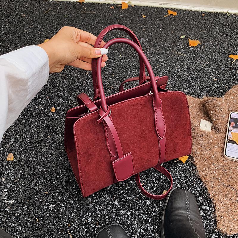 High Quality Commute Female Handbag for Woman New Simple Classic Shoulder Bag Fashion Matte Suede Women's Shoulder Crossbody Bag