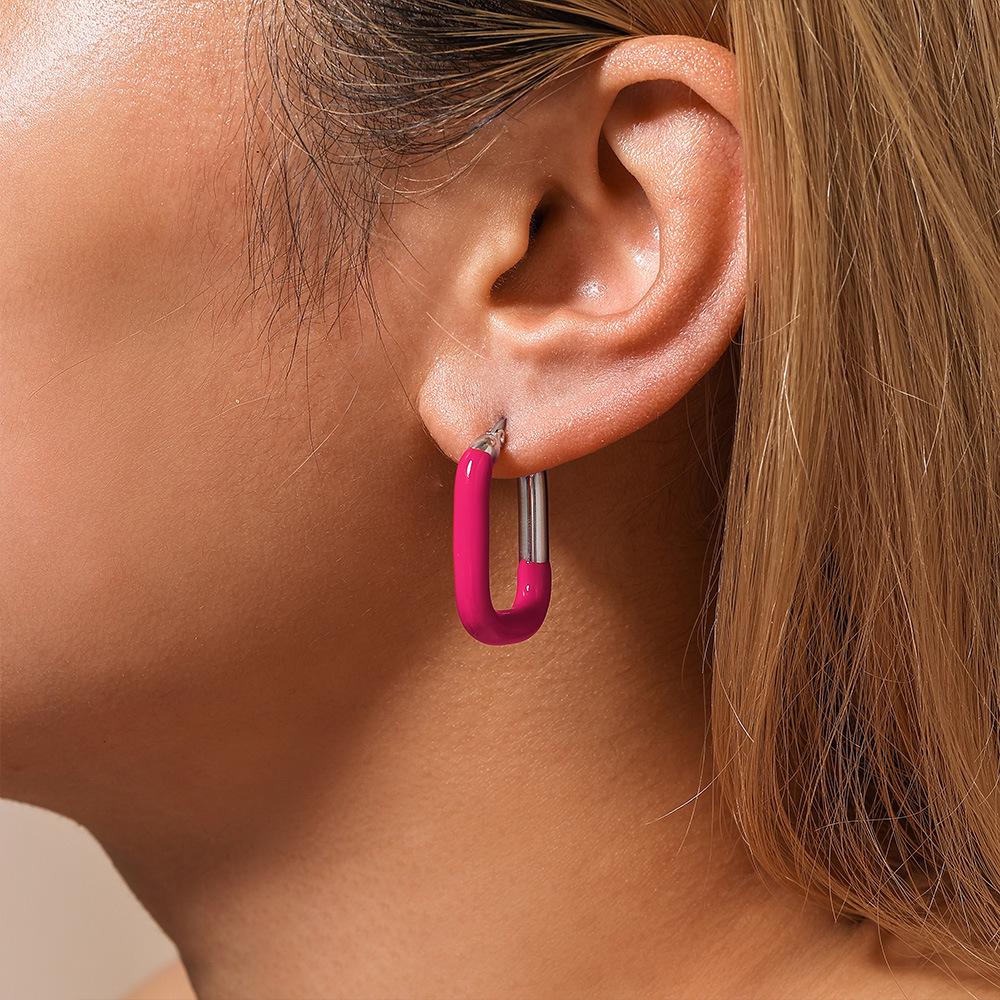 Qiong Yao European Style U-Shaped Gold-Plated Enamel Drop Earrings for Women - Trendy, Stainless Steel, Color-Preserving.