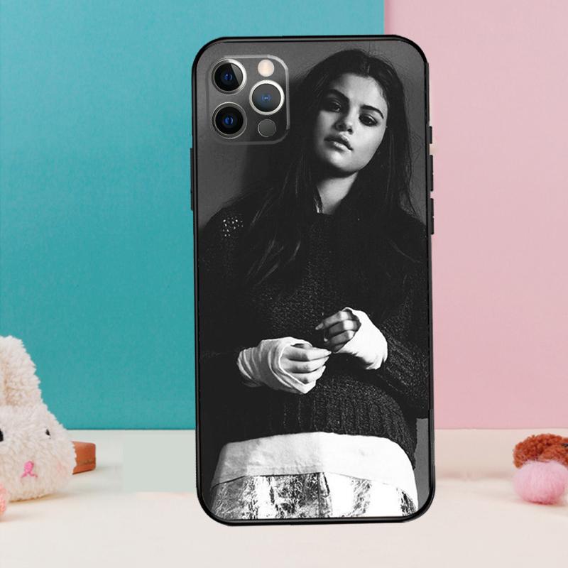 Selena Gomez Phone Case For iPhone 17 Air 16 15 13 12 11 14 Pro Max 12 13 mini 15 16 Plus 16e Cover Coque