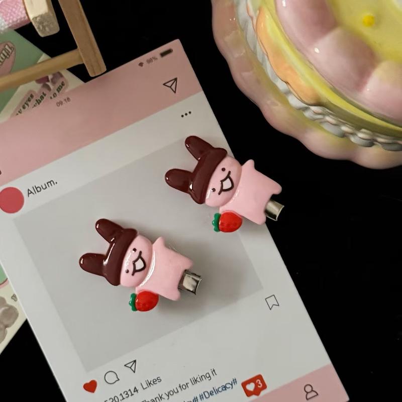 2Pcs/Set Strawberry Chocolate Rabbit Hair Clips Cartoon Plastic Hair Accessories Daily & Party Wear