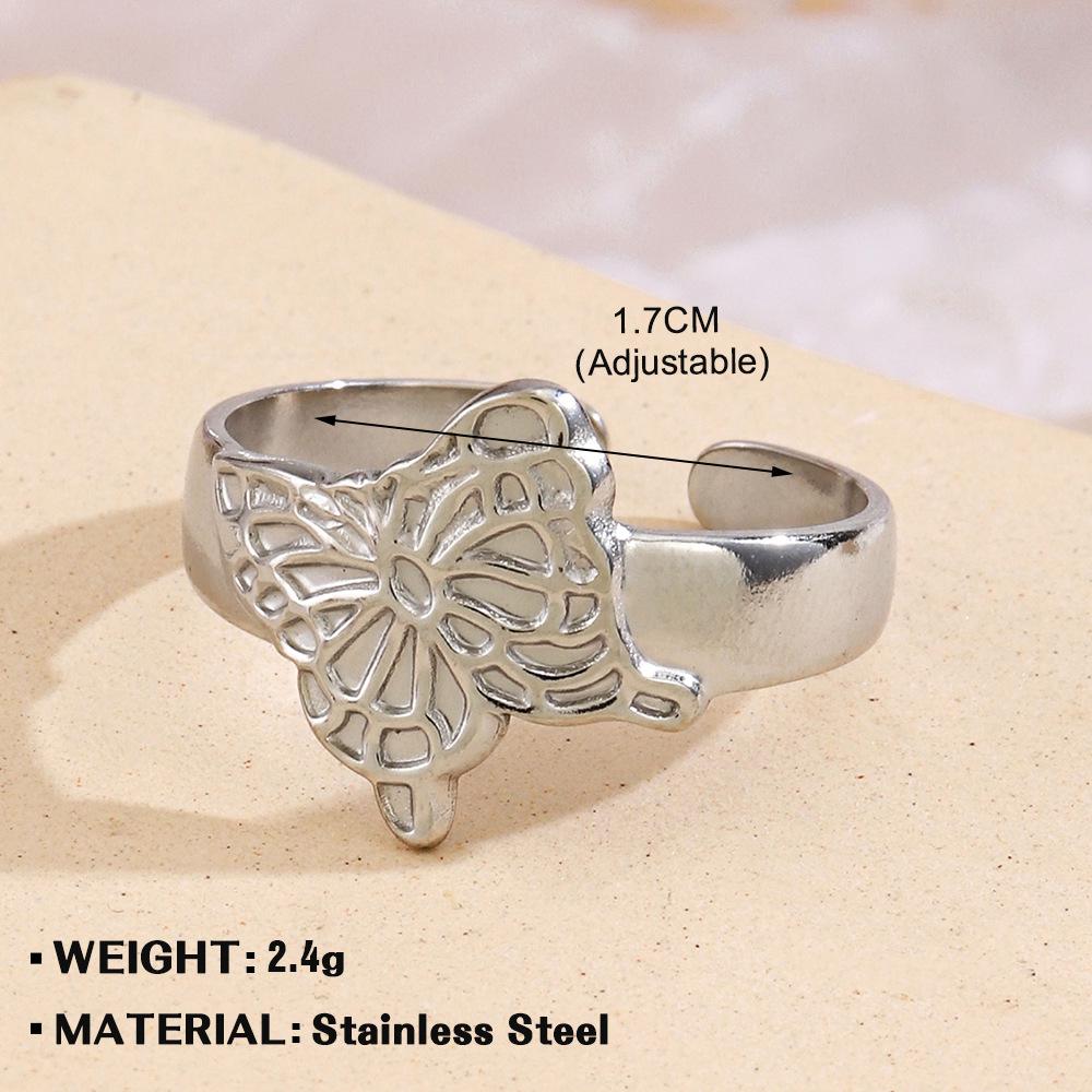 European & American Fashion Stainless Steel Heart-Shaped Geometric Ring - French Retro Style