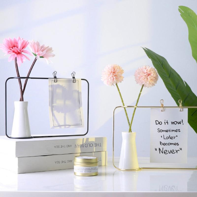 62KD Nordic Wrought Iron Photo Frame with Vase Ornament for Home Tabletop Decoration