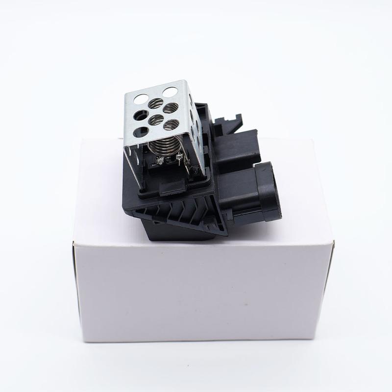 9673999980 New Radiator Fan Controller Relay Resistor 9829220580 For Peugeot 308CC 308SW RCZ For Citroen DS 5 DS 6 DS 5LS