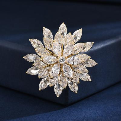 Fashion Temperament Elegant Suit Corsage Luxury Rotatable Snowflake Zircon Brooch High-End Pin Accessories