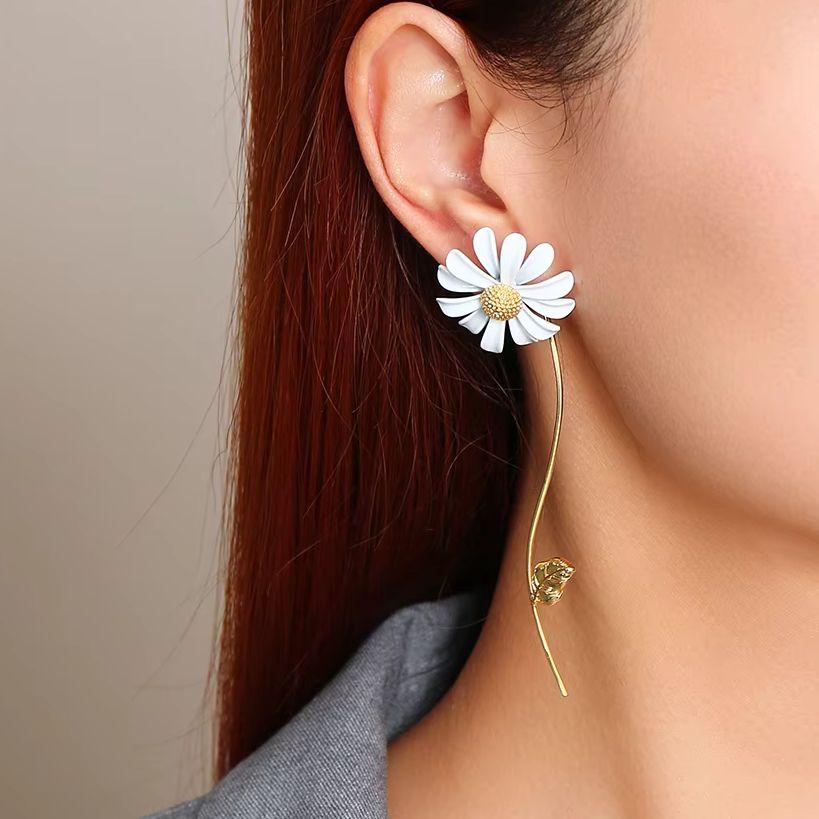 Women Little Daisy Earrings Set,Asymmetry Design Jewelry Accessories Painted Flowers,Elegent Cute Charm Stud Earring for Gifts
