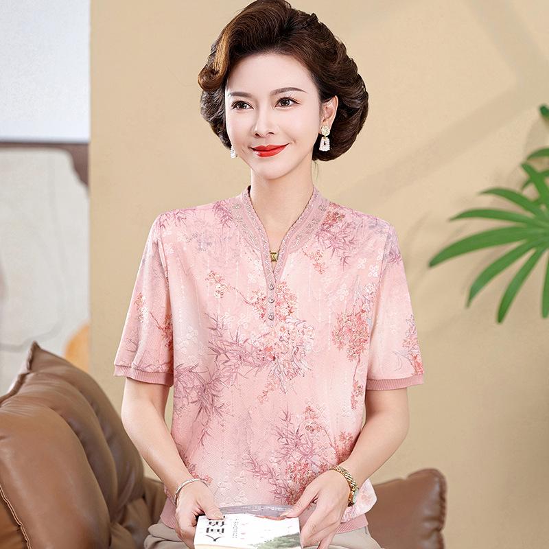 

Elegant Ice Silk Short-Sleeve Knit Top for Middle-Aged Women 3XL (120-135 jin) розовый