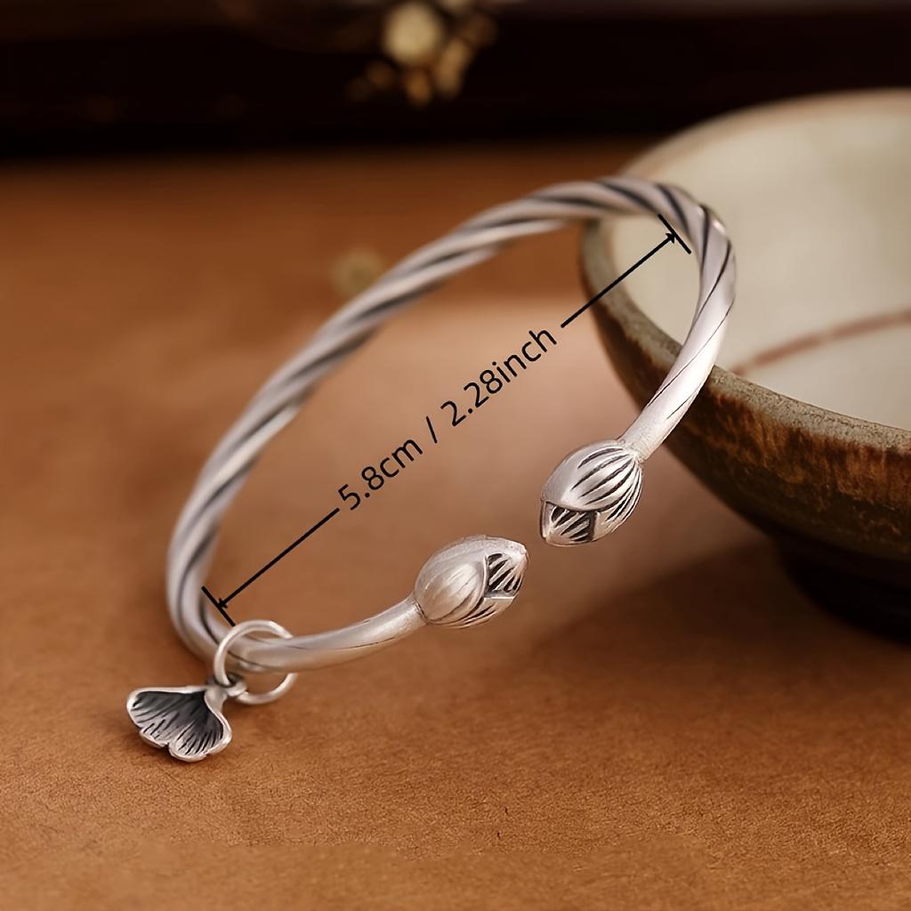 Elegant vintage 999 sterling silver bracelet with ginkgo pendant, suitable for daily and party wear, a perfect Mother s Day gift серебряный