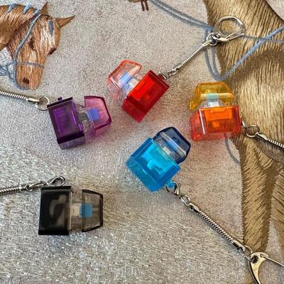 LED Keyboard Key Chain Toy Stress Relief DIY Button Finger Keyboard Caps Toy Small Gifts Small Gadgets Keychains