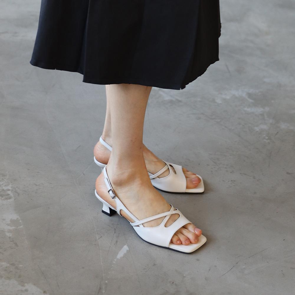 Molpin Cross Sandal_25015_Ivory