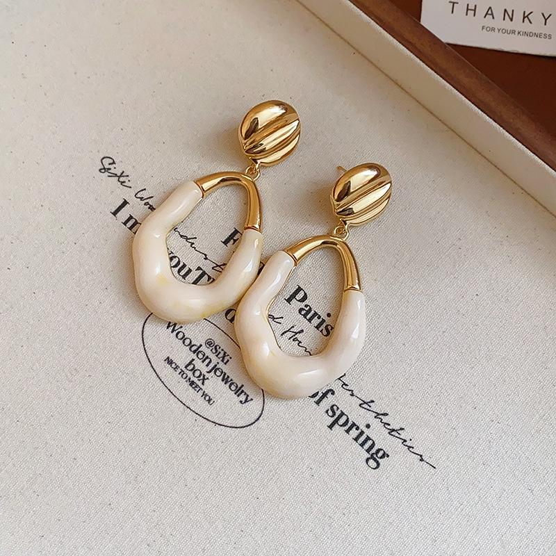 Vintage Silver Needle C-Shaped Diamond Pearl Stud Earrings - Elegant and Versatile Niche High-End Jewelry