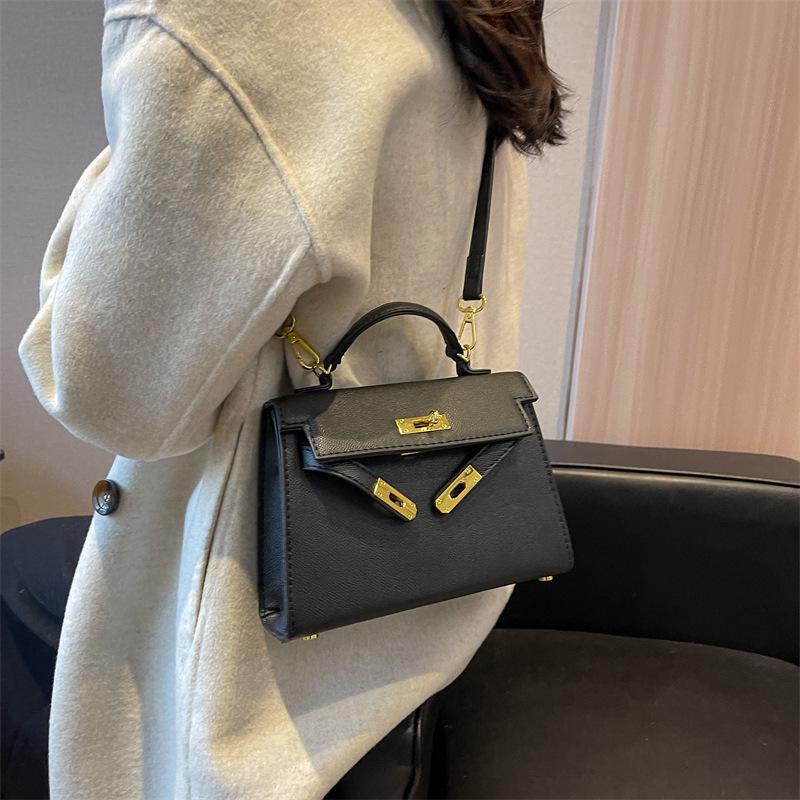 Wucifang Bags Kleine Tas Dames Nieuwe Mode Handgedragen Veelzijdige Kleine Vierkante Tas zwart