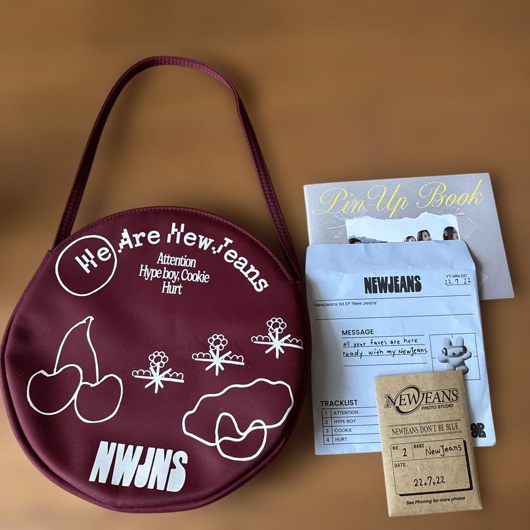 

[USED] Price reduction new jeans 1st EP bag limited edition red bag