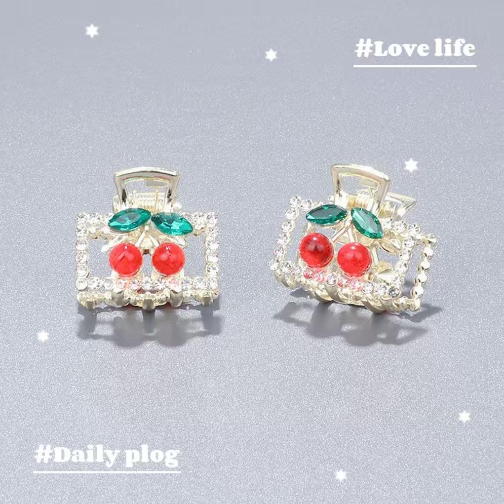 Exquisite Christmas Cherry Mini Claw Hair Clips Set