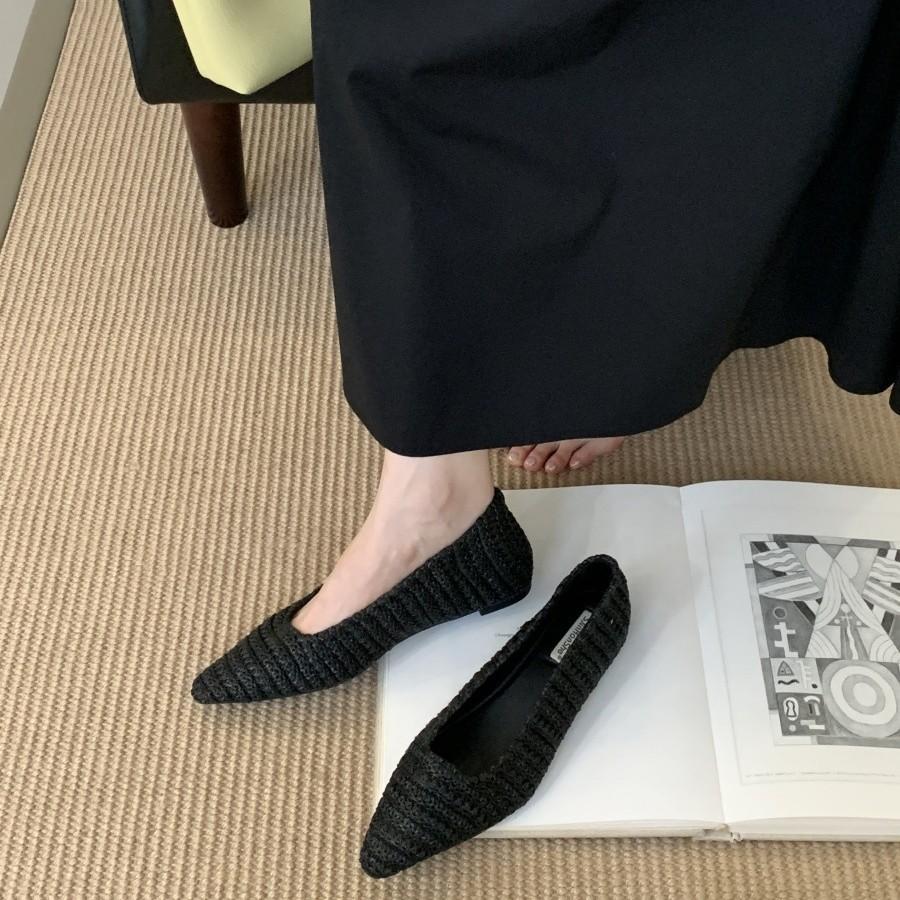 Platform small leather shoes women's 2025 new British chic spring and autumn versatile light mouth single shoes fashionable square buckle Mary Jan