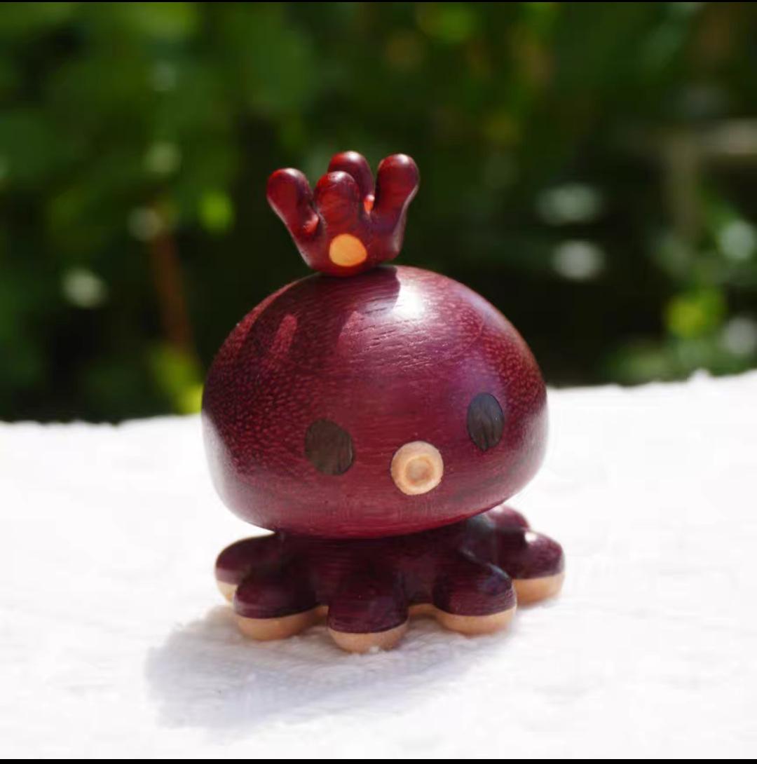 

Boxwood Pikachu & Purple Sandalwood Gengar Octopus Figurines - Desktop Ornaments Gift