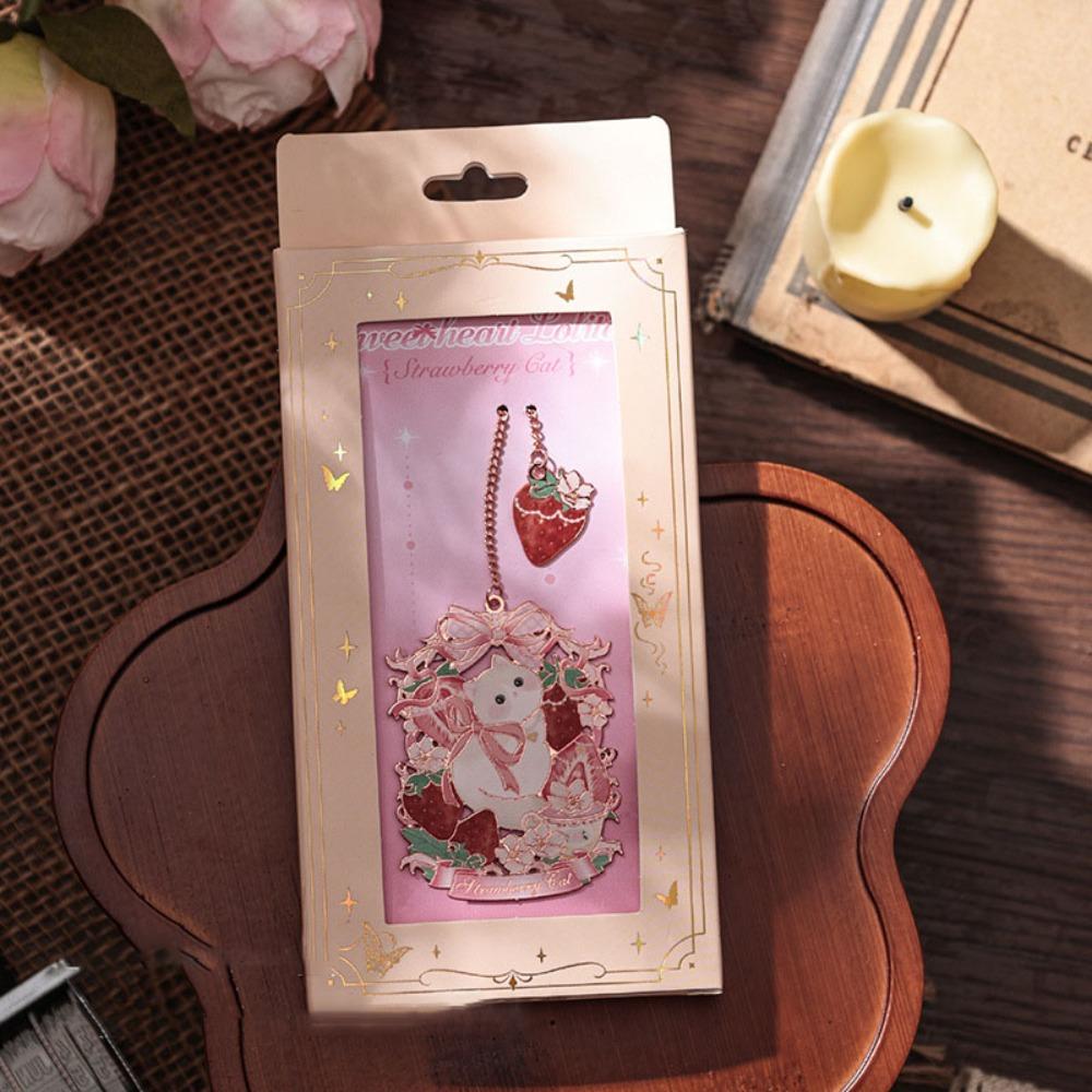 Exquisite Cute Cat/Rabbit/Bear Metal Bookmark Hollow Portable Reading Book Clip Pagination Mark Student