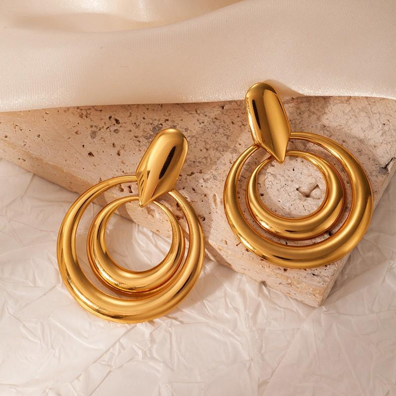 European-American Stainless Steel Double Heart Stud Earrings - Simple, Luxurious, Exaggerated, High-end Design