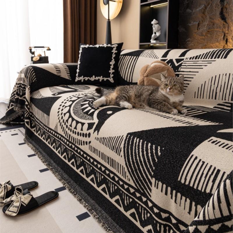 All-Season Universal Couch Camping Blanket Sofa Mat Chenille Ethnic Style Sofa Cover Full Coverage Non-Slip Couch Protector