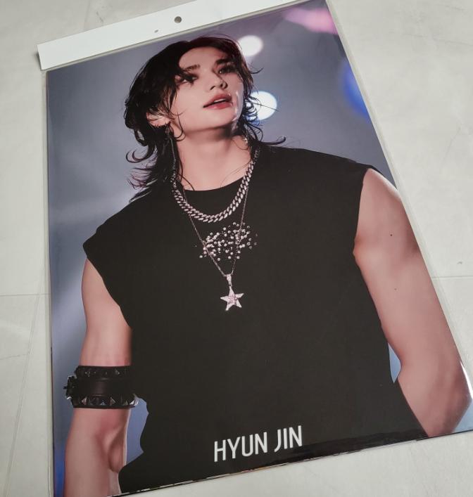 Stray Kids Poster Set 12pcs + 1 Sticker