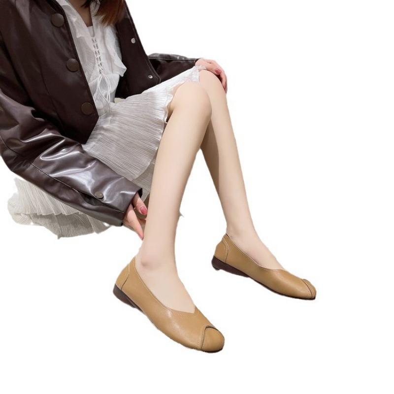 Large Size Single Shoes Women's Summer New Soft-soled Doudou Shoes One Pedal Shallow Mouth Mother Shoes Casual Women's Shoes