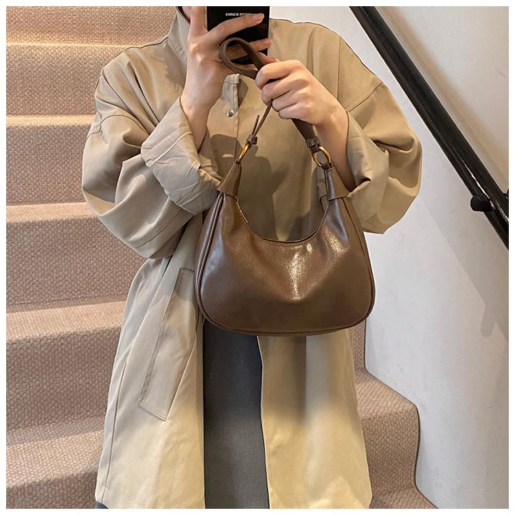 IELGY Ladies Underarm Bag Shoulder Crescent Bag