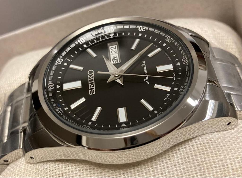Mechanické náramkové hodinky Seiko s automatickým nátahem 4R36.