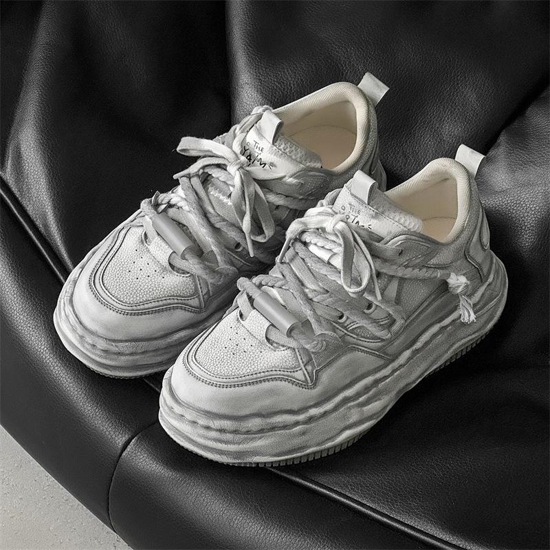 

New Japanese heightening sports and leisure shoes trendy shoes dissolving soles couple shoes old blue board shoes 39
