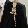 Spilla Spilla Strass Lucidi Intarsiati Forma di Tigre Distintivo Antiruggine Leggero Pieghevole Spilla Tigre Accessori Moda