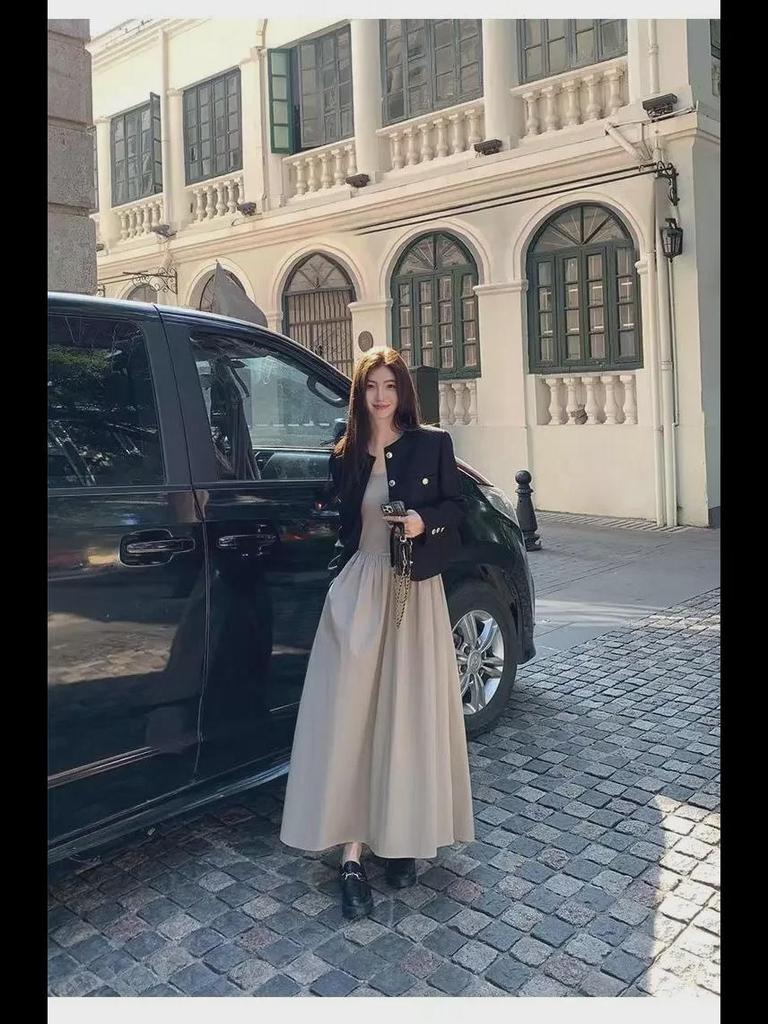 2024 Women's French Square Neck Long Sleeve A-Line Dress - Spring/Autumn Waist-Slimming Maxi