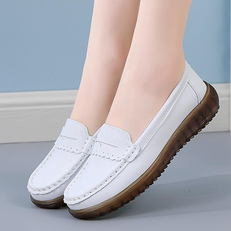 Fashion Leather Single Shoes Casual Mother Shallow Mouth Loafers Korean Version Soft Soled Round Head Set Foot Picture Doudou Shoes