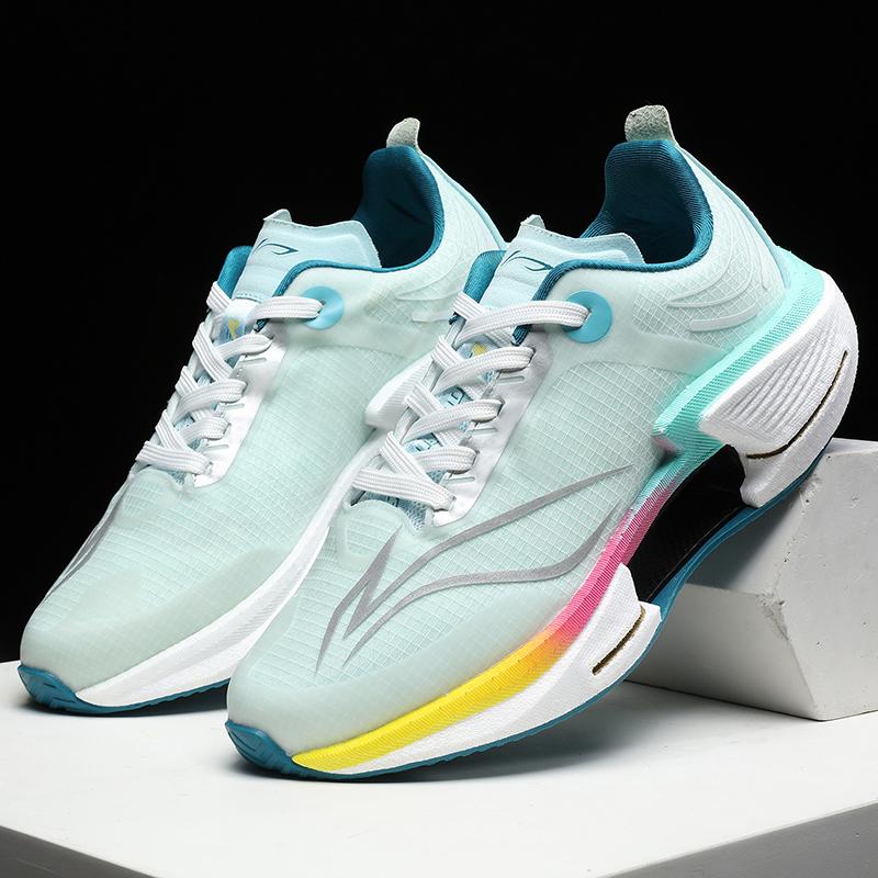 Running Shoes, Breathable Men's and Women's Shoes, Ultra-Light Shock-Absorbing Sports Shoes for Junior High School and High Scho