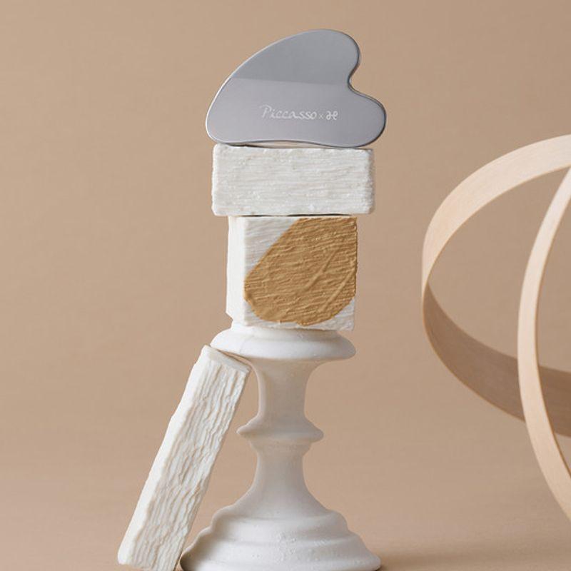 

[Пикассо X Хам Кён-сик] Изогнутый шпатель для макияжа