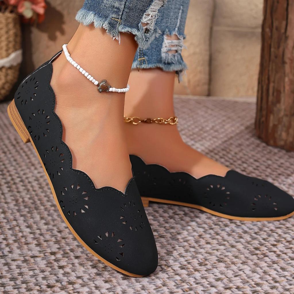 Comfortable Leather Woman Pointed Toe Flats Summer Lady Hollow Out Loafers Women Shoes 2025 Women Flat Loafers Shoes