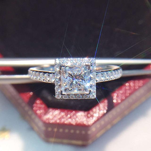 

Новые минималистичные обручальные кольца для женщин, квадратные циркониевые кольца принцессы, простые и элегантные женские аксессуары, трендовые ювелирные изделия 8