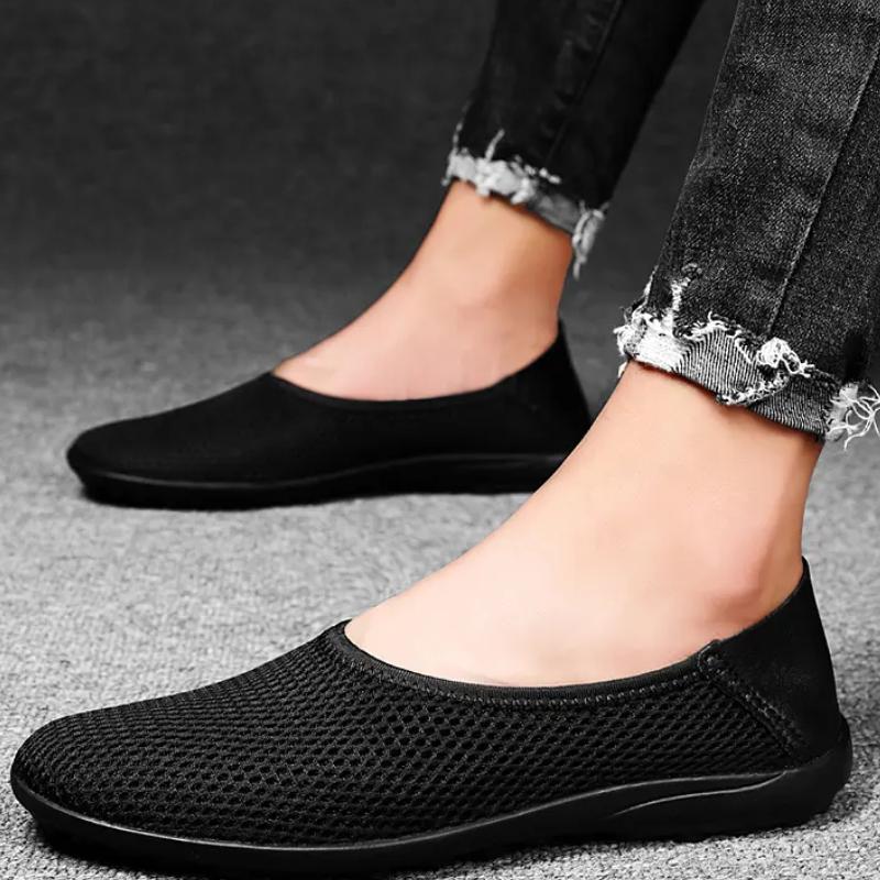 

Пара сетчатой ​​обуви, мужские дышащие повседневные лоферы на плоской подошве, женские летние однотонные нескользящие легкие удобные туфли на плоской подошве