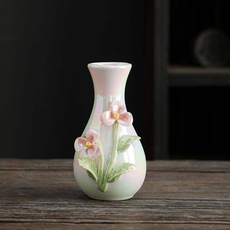 Hand-sculpted flower ceramic vase, ceramic hand-sculpted flower vase, desktop dried flower arrangement decoration