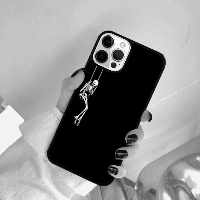 Aesthetics Skeleton Phone Case Cover For iPhone 17 Air 15 Pro MAX 16 Plus 14 12 11 13 Coque