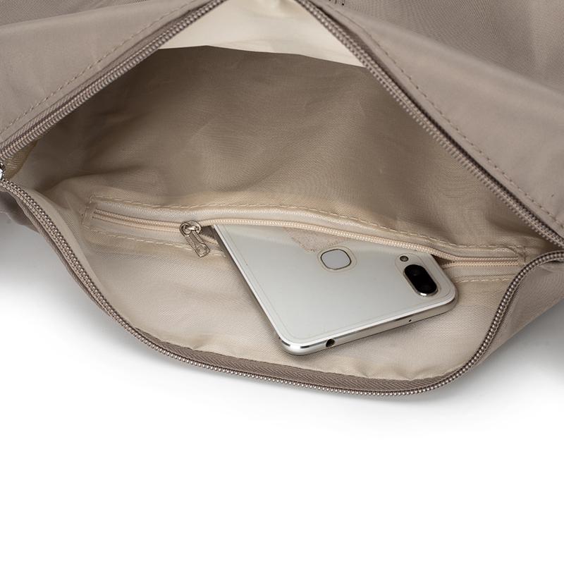Large Capacity Crossbody Bag Women's Shoulder Bag Water-Repellent Nylon Bag