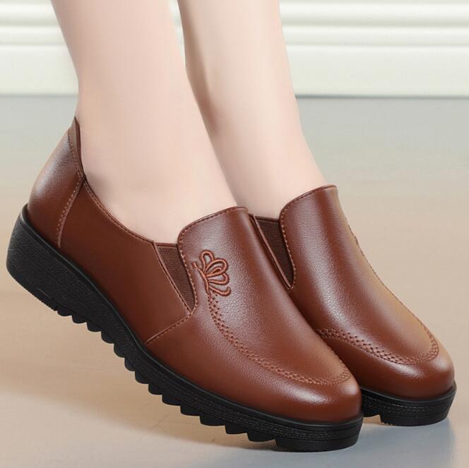 2025 Fashion Women Shoes Genuine Leather Loafers Women Casual Shoes Soft Comfortable Shoes No-slip Women Flats