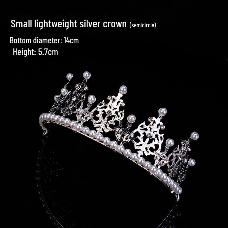 Coroană de Prințesă pentru Zi de Naștere cu Aripi de Pene, Perle și Cristale – Mini Accesorii pentru Copii