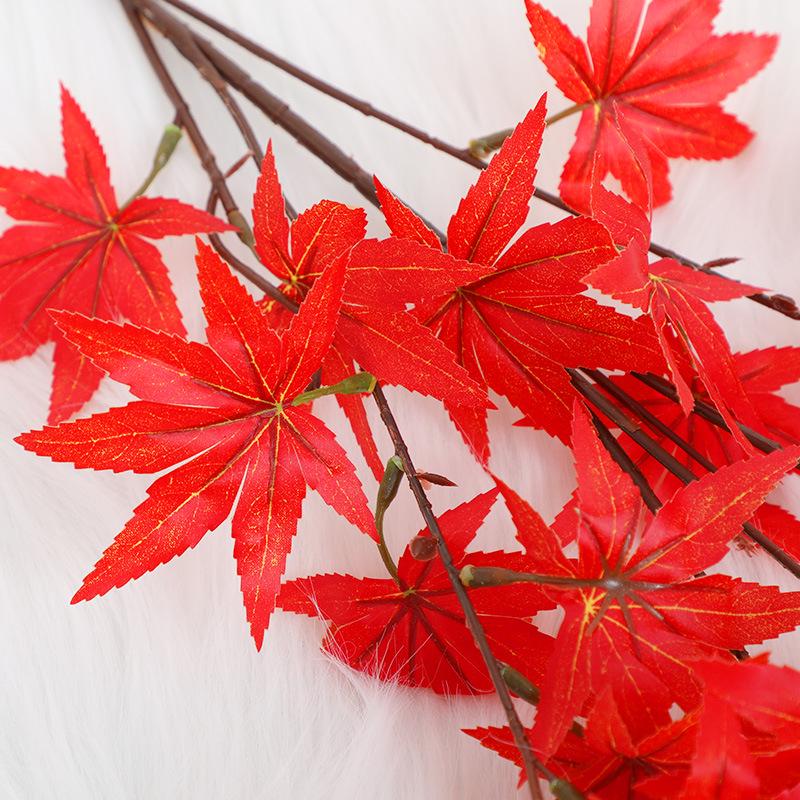 Artificial Red Maple Leaf Branch for Decoration and Landscaping