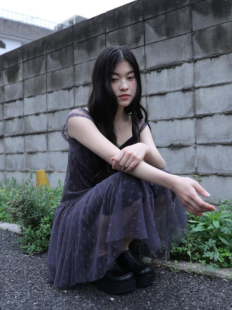 Eogeulliswedou Flower Mesh Dress (Charcoal)